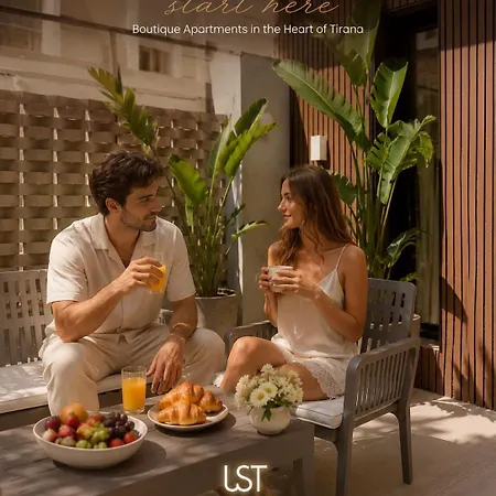 Ust Boutique * Τίρανα